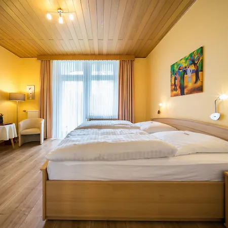 Parkhotel Pyrmont 3*