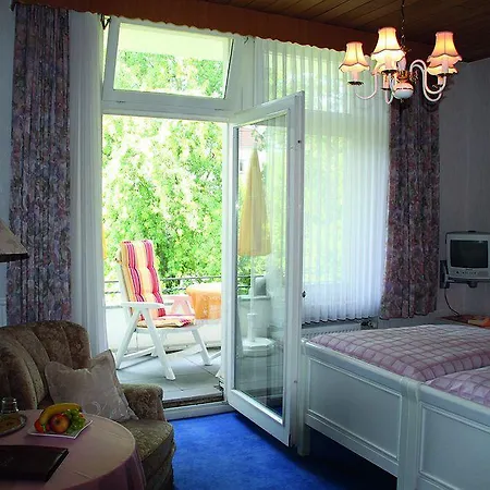 ホテル Parkhotel Pyrmont 3*