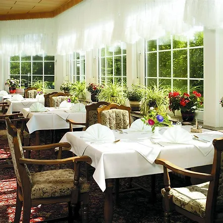 Parkhotel Pyrmont 3* באד פירמונט
