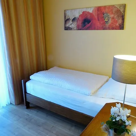 Parkhotel Pyrmont מלון 3*