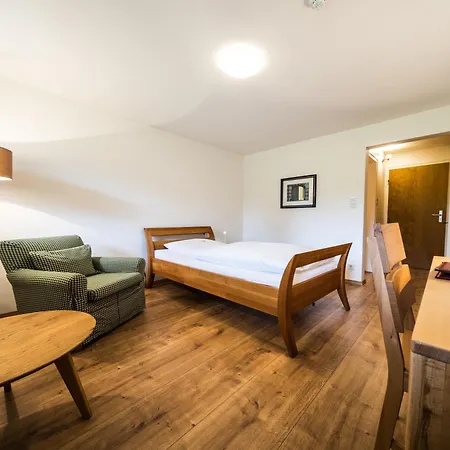 Parkhotel Pyrmont 3*