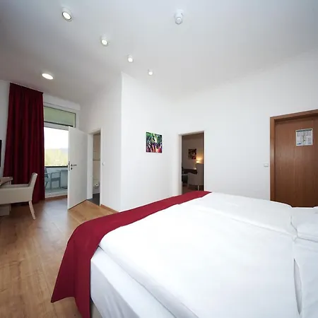 Parkhotel Pyrmont 3*