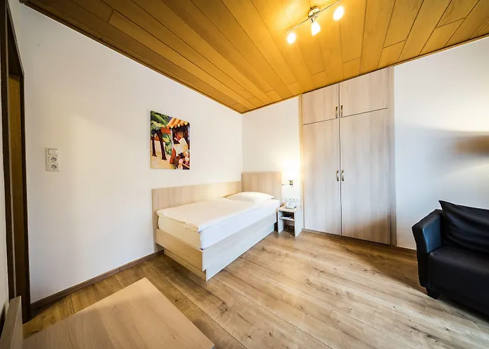 Parkhotel Pyrmont Бад-Пирмонт