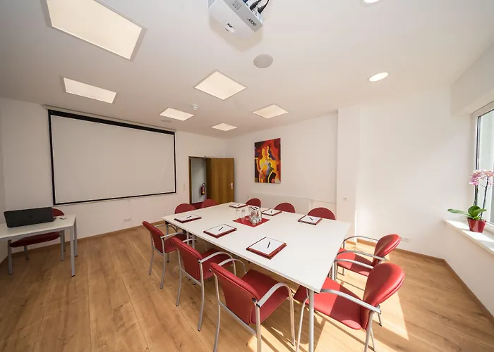 Отель Parkhotel Pyrmont Бад-Пирмонт