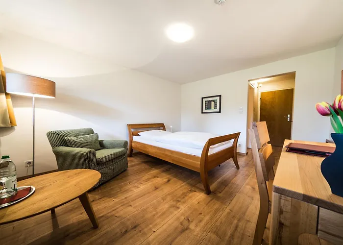 Parkhotel Pyrmont 3*